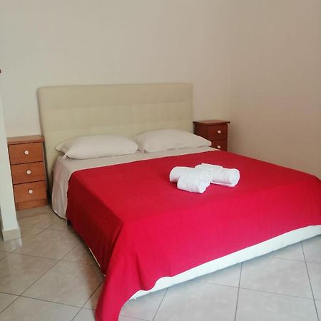 Apartment In Front Of The Train Station! Florenz Exterior foto