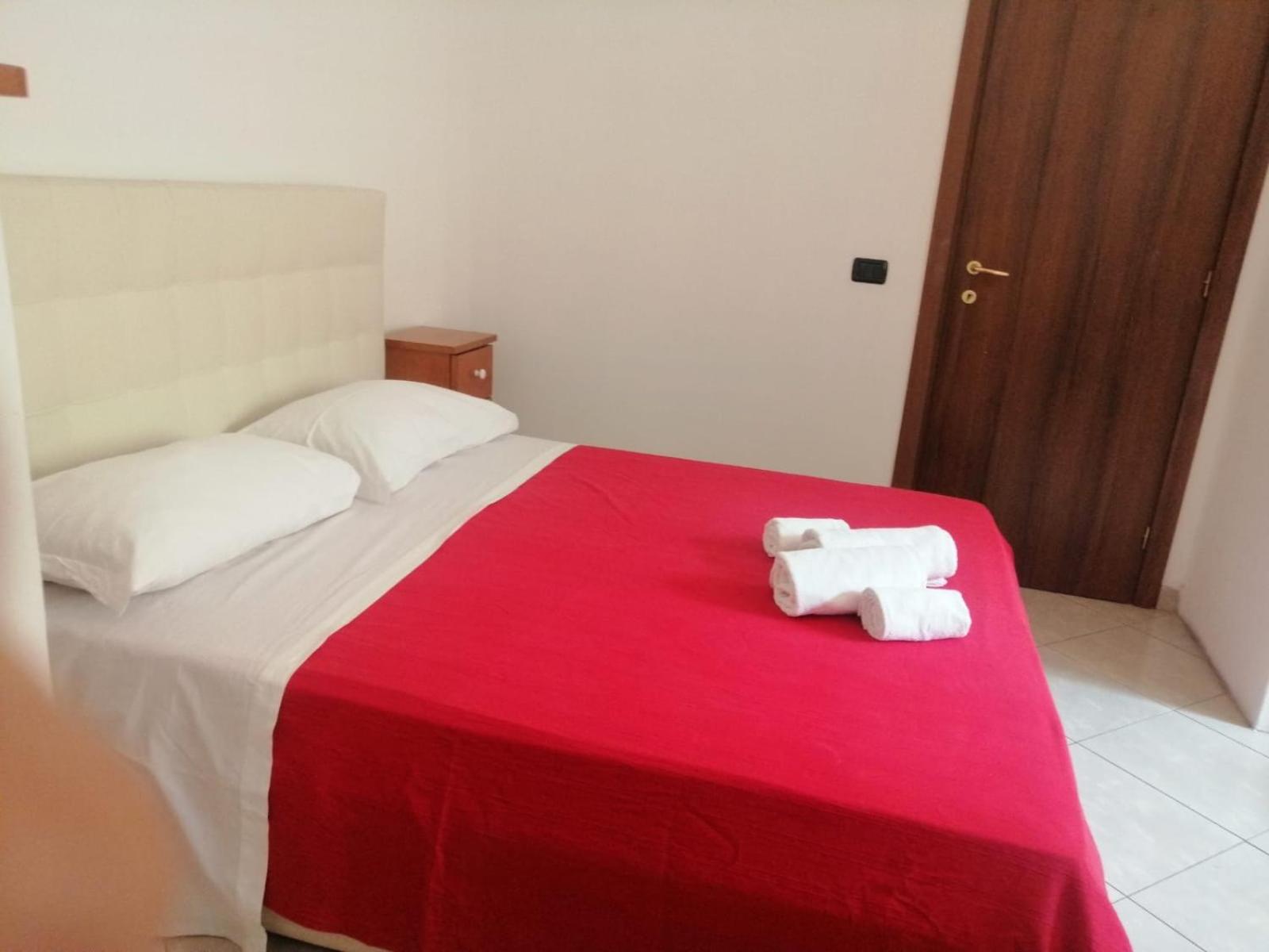 Apartment In Front Of The Train Station! Florenz Exterior foto